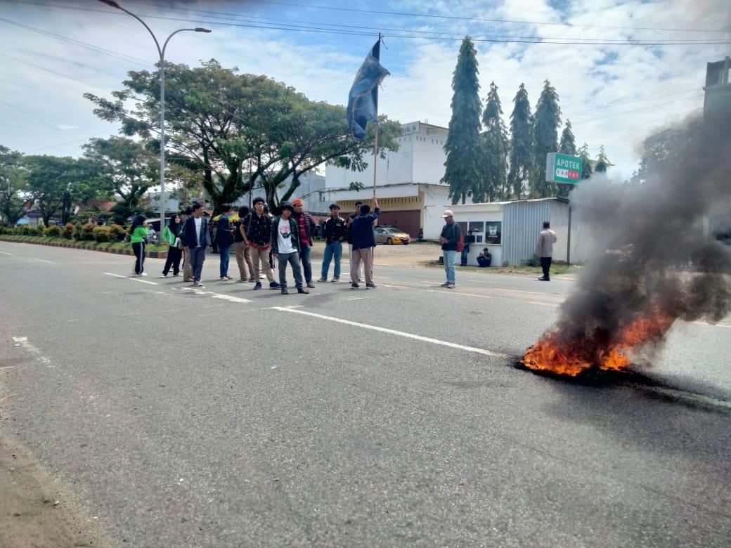 demo-mahasiswa-Palopo.jpg