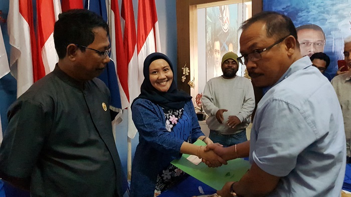 Suraidah Suhardi Terima SK Sebagai Ketua DPRD Sulbar dari DPP Demokrat