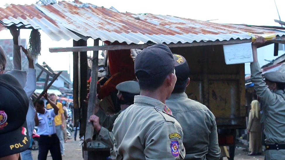 di-belakang-pasar-lakessi-parepare_20160323_142843.jpg