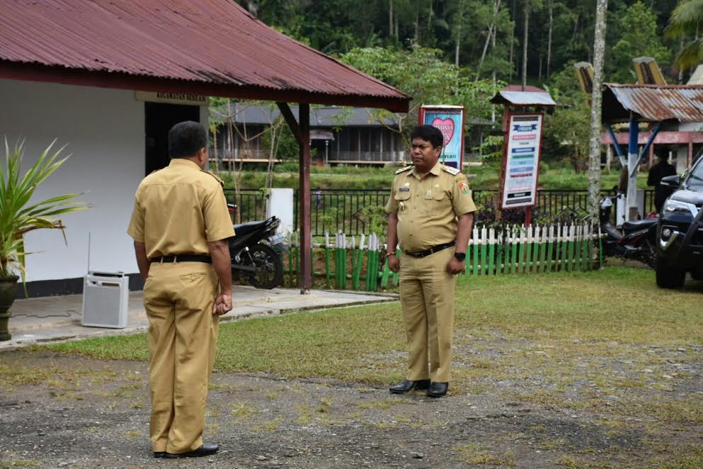 di-kantor-kecamatan-sesean_20180417_123125.jpg