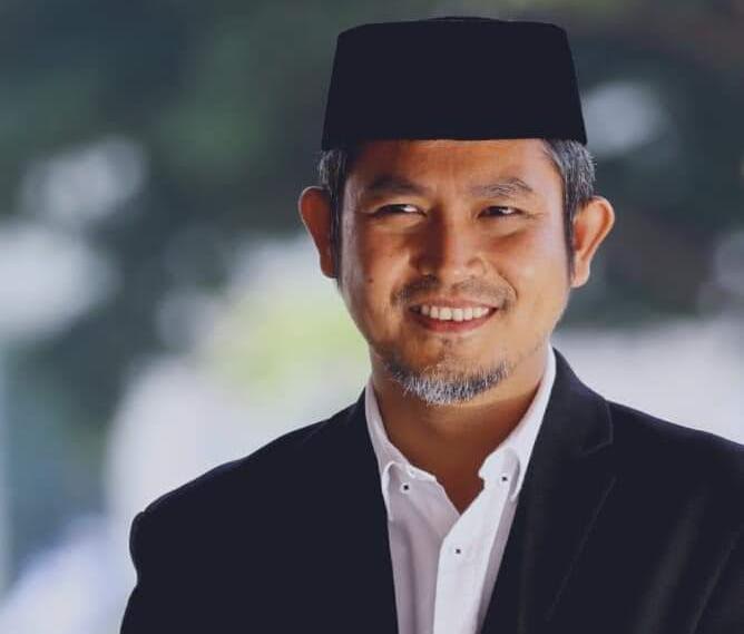 direktur-rsud-batara-guru-belopa-dr-daud-mustakim-1.jpg