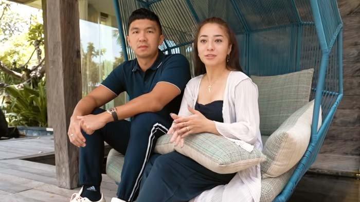 Mini Honeymoon di Bali Bareng Nikita Willy, Indra Priawan Kaget Lihat Kondisi Seminyak Seperti Ini