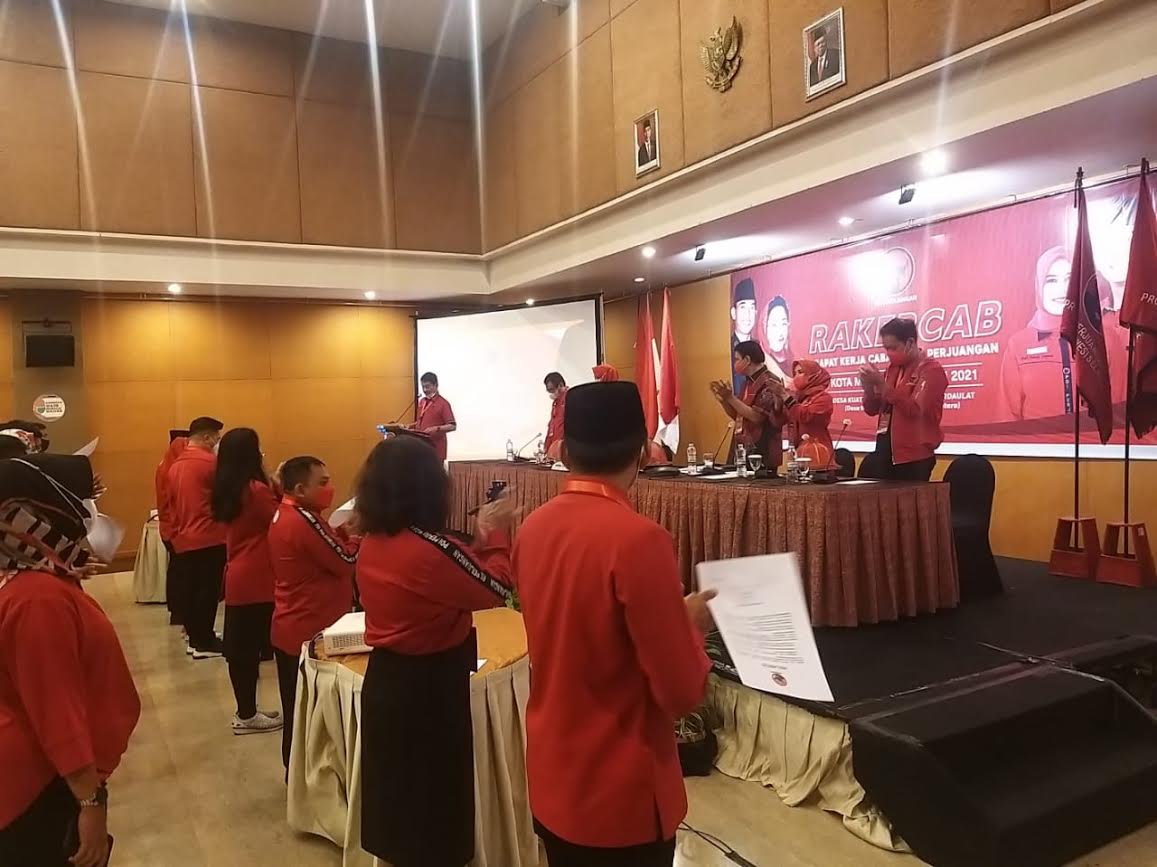 dpd-pdip-sulsel-menggelar-rapat-kerja-cabang-2552021.jpg