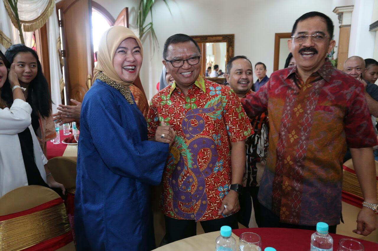 dpp-partai-golkar-tanribali-lamo-bertemu_20170128_215851.jpg