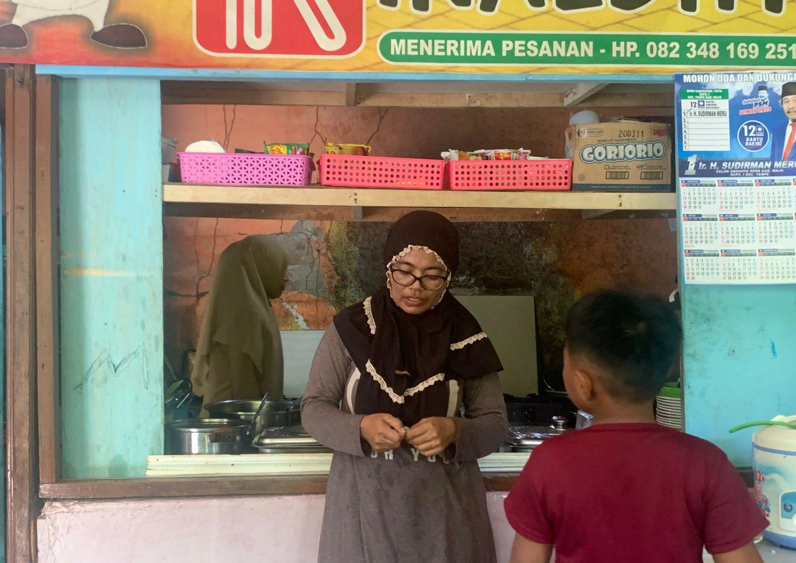 Pedagang di Wajo Curhat Harga Beras Naik Jelang Ramadan