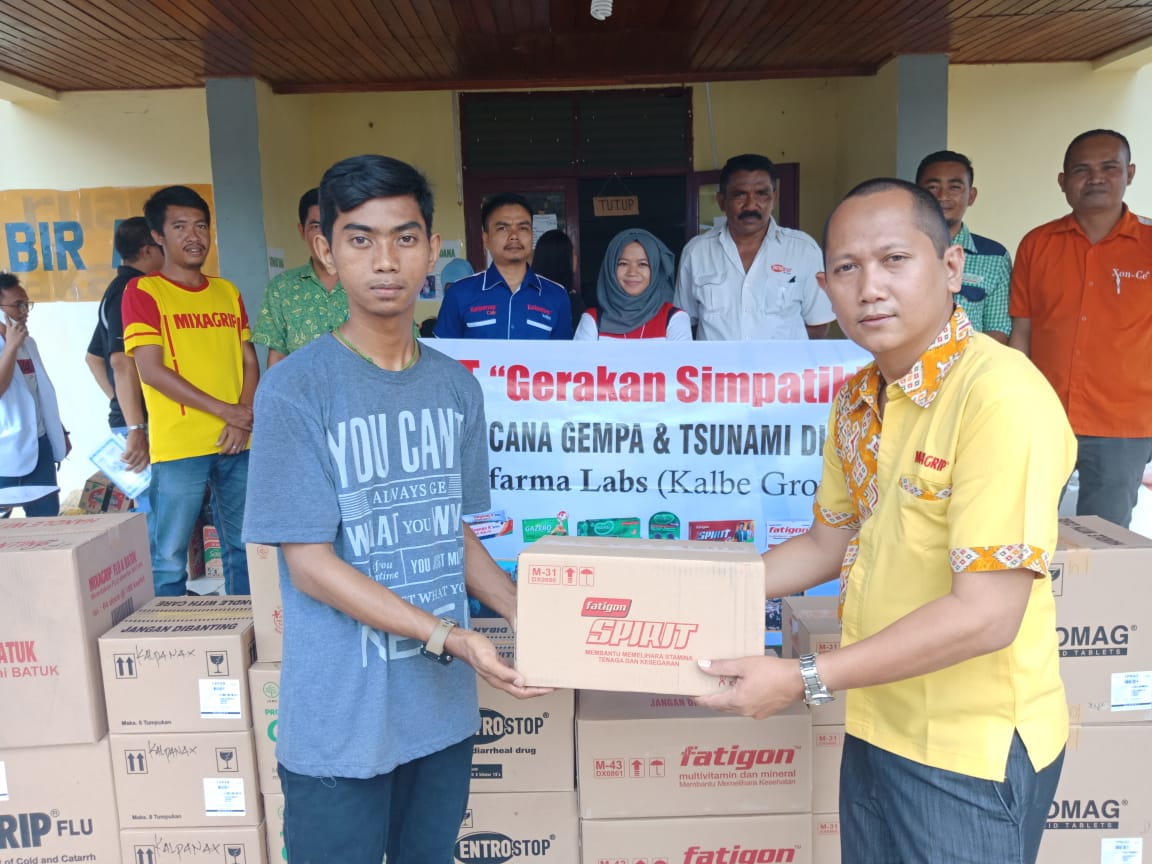 Gempa Bumi Palu - PT Sakafarma Labs Serahkan Bantuan Obat-obatan Kepada Pengungsi - enseval-makassar-3_20181011_185529.jpg