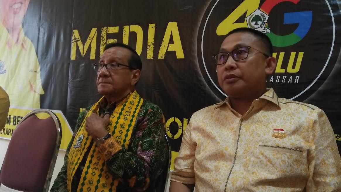 farouk-m-beta-bersama-mantan-ketua-umum-golkar.jpg
