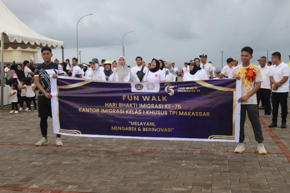 fun-walk-imigrasi-makassar.jpg