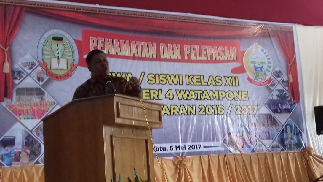 Tahun Ini, SMAN 4 Watampone Terima Siswa Baru Sistem Online