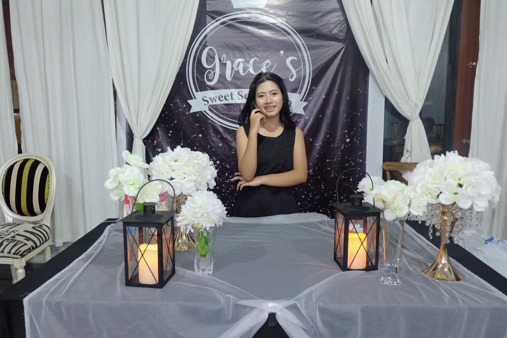 Agar Tampil Cantik dengan Dress Hitam, Simak Yuk Tips ala Grace Cindy