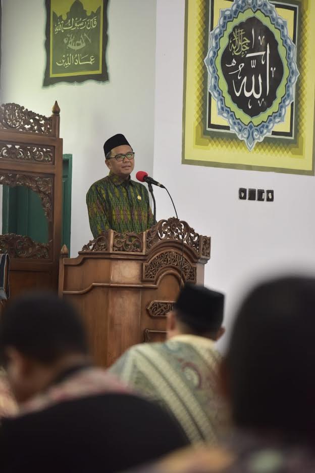 gubernur-sulsel-prof-hm-nurdin-abdullah1.jpg