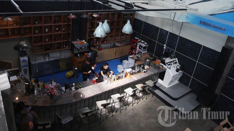 Kini Hadir Goedang Popsa, Restoran Berbintang di Pinggir Pantai Losari - gudang-popsa-yang-baru-saj_20170211_231820.jpg