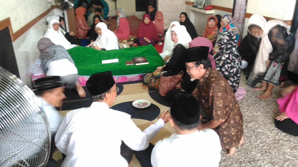 Prof Qasim Mathar dan Firdaus Muhammad Melayat Almarhum Gurutta Amin Harun - gurutta-amin-234_20161230_095655.jpg