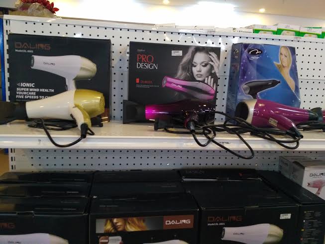 Pengering Rambut Turun Harga di Hypermart, Cek Promonya Disini