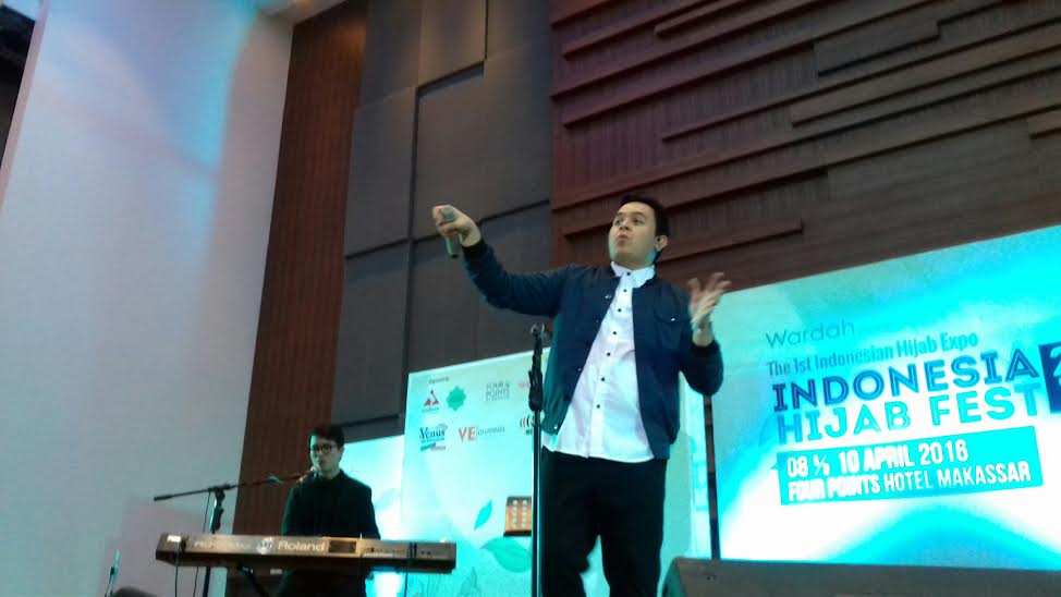 Tulus Tampil Memukau di Four Points By Sheraton Makassar