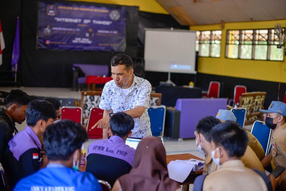 hpmm-pnup-menggelar-sosiasliasi-keilmuan-di-sma-negeri-1-enrekang.jpg<pf>hpmm-pnup-menggelar-sosiasliasi-keilmuan-di-sman-1-enrekang-2.jpg<pf>hpmm-pnup-menggelar-sosiasliasi-keilmuan-di-sma-negeri-1-enrekang-3.jpg<pf>hpmm-pnup-menggelar-sosiasliasi-keilmuan-di-sma-negeri-1-enrekang-4.jpg<pf>hpmm-pnup-menggelar-sosiasliasi-keilmuan-di-sma-negeri-1-enrekang-5.jpg