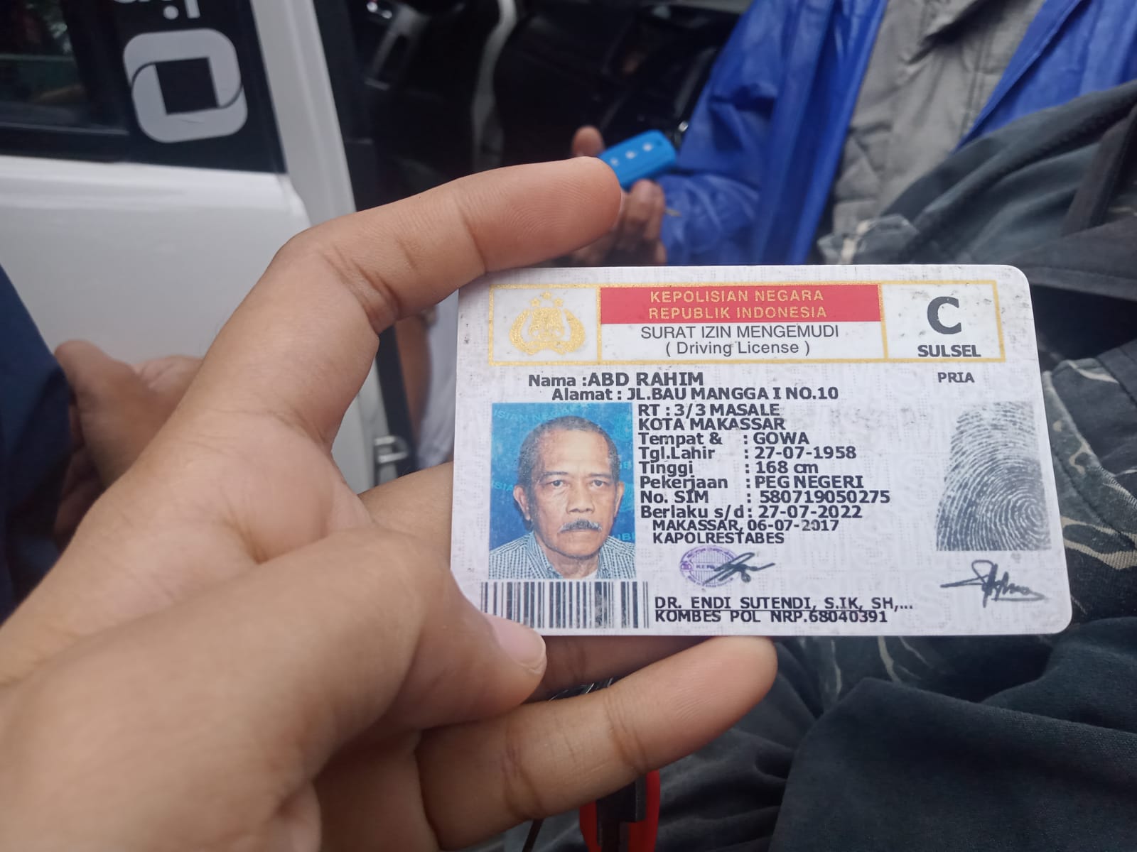 identitas-lengkap-korban-kecelakaan-di-jl-hertasning-makassar.jpg
