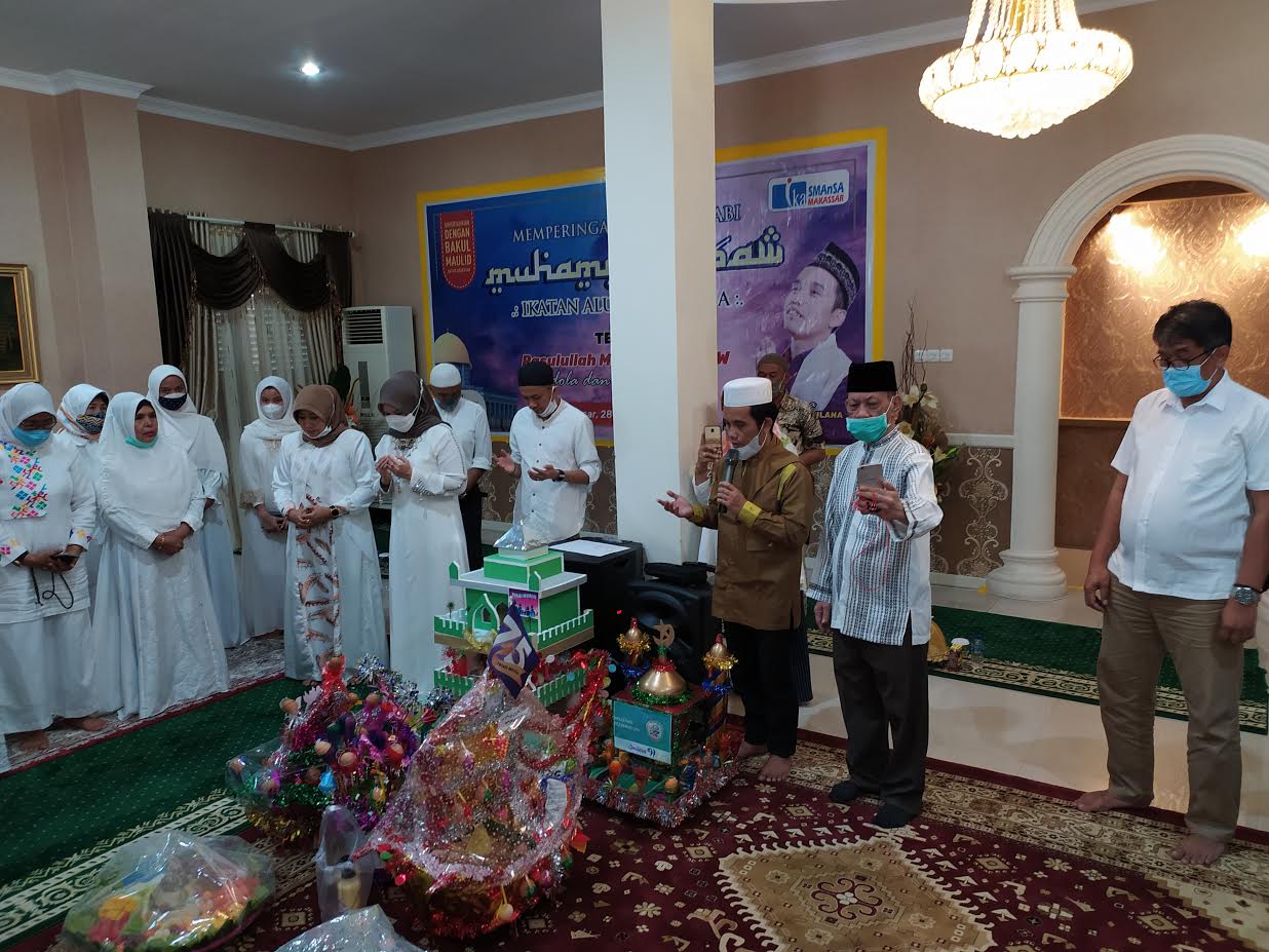 ika-smansa-makassar-menggelar-peringatan-maulid-nabi-30112020.jpg