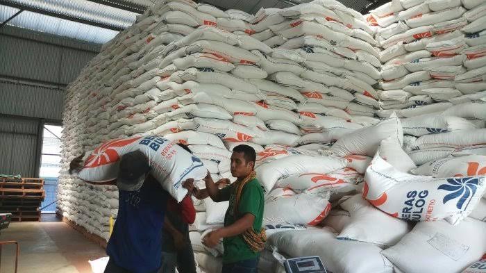 Sisa Beras Impor di Sulsel Tinggal 10 Ribu Ton, Bulog Pastikan Tak Ada Impor 2026