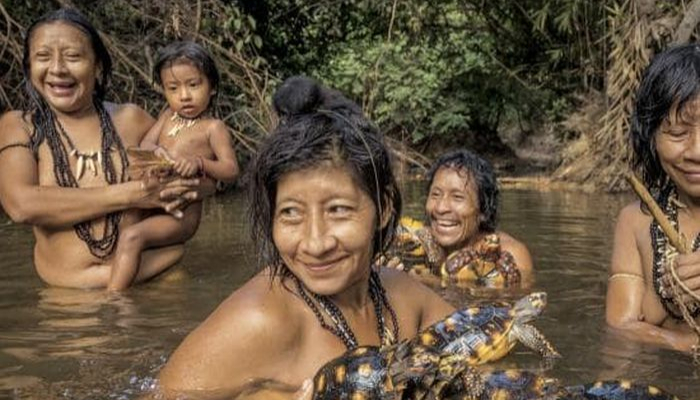 Suku Amazon Positif Virus Corona, Terungkap Caranya Terinfeksi Padahal di Bumi Paling Terisolasi