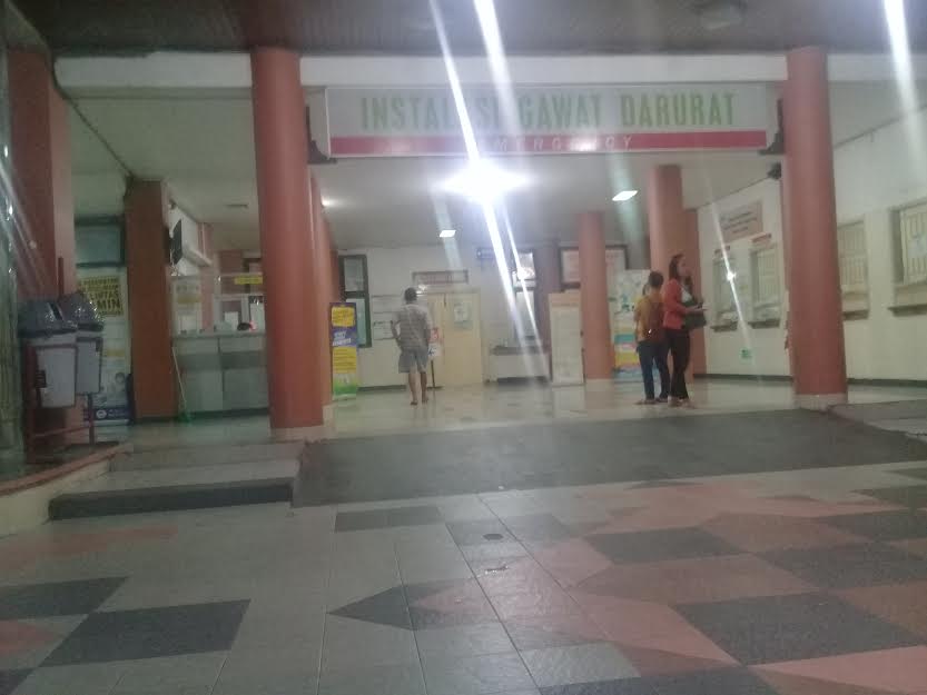 instalasi-gawat-darurat-rs-wahidin-sudiro-husodo-selasa-1382019-malam.jpg