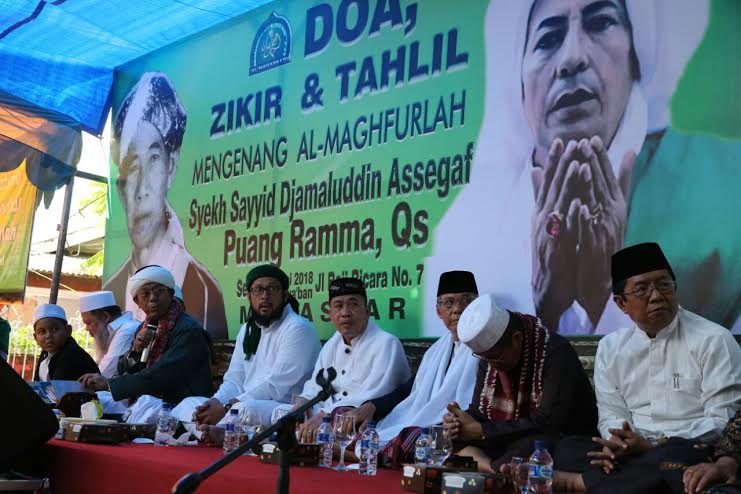 Ribuan Jamaah Hadiri Haul Syekh Sayyid Djamaluddin Assegaf Puang Ramma - jamaah-khalwatiyah3_20180501_152143.jpg