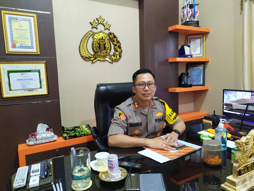 kapolres-bantaeng-akbp-wawan-sumantri-162020.jpg