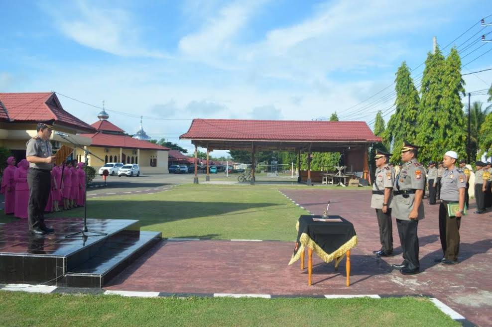 kapolres-mamuju-utara-akbp-made-ary-pradana-pimpin-upacara-sertijab.jpg