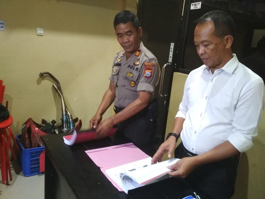 kasat-reskrim-polres-gowa-iptu-muh-rivai-kanan-didampingi.jpg