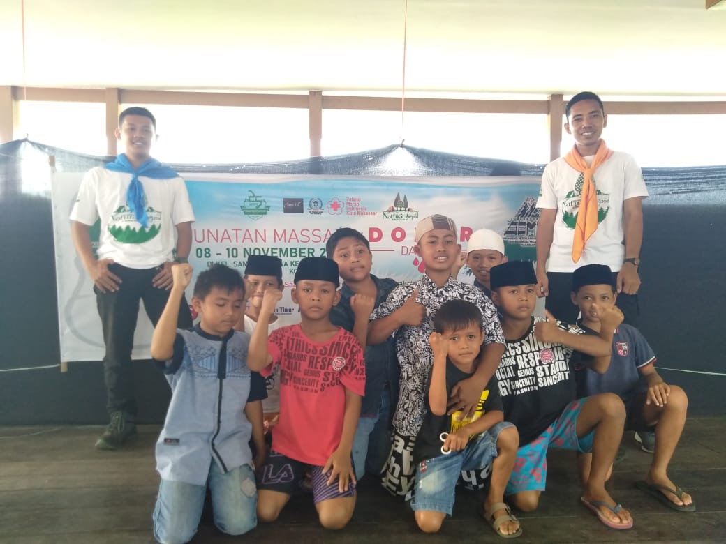 Kelompok Pencinta Alam OPAB Gempa Makassar Sunat 35 Anak Sambung Jawa