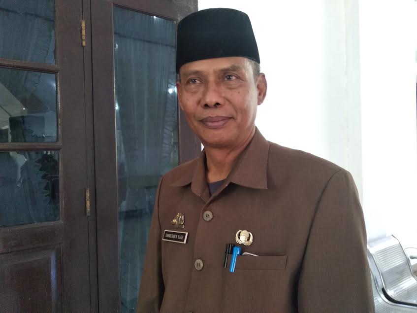 kepala-bkpsdm-barru-nasruddin-yake_20180910_163330.jpg