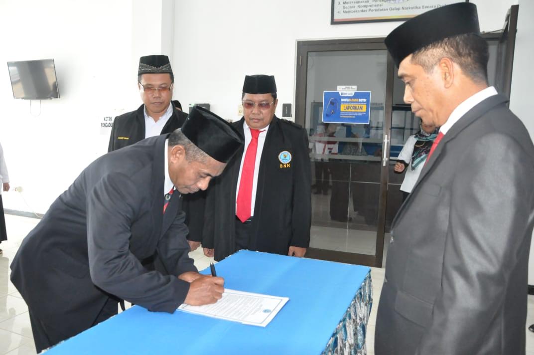 kepala-bnn-provinsi-sulsel-brigjen-pol-idris-kadir-melantik-pejabat.jpg