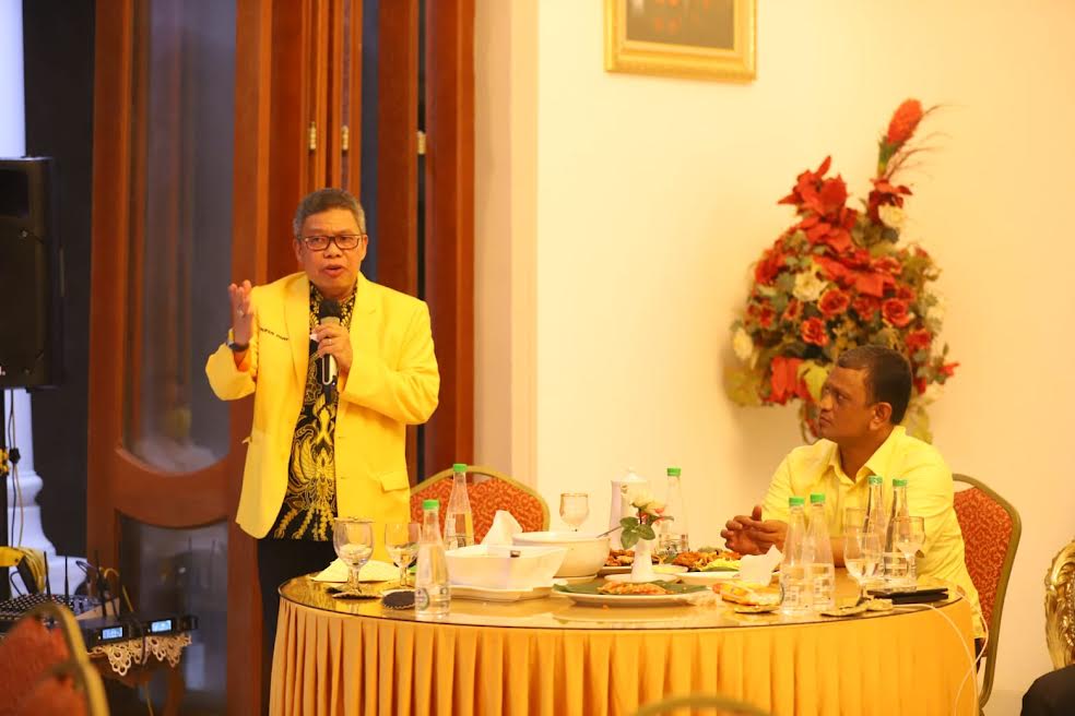 ketua-dpd-i-golkar-sulsel-taufan-pawe-memimpin-konsolidasi-internal-golkar-wajo.jpg