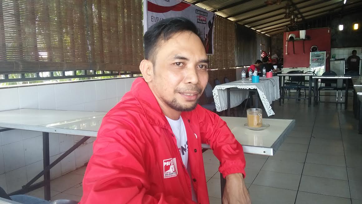 ketua-dpw-psi-sulsel-fadly-noor_20181025_141603.jpg
