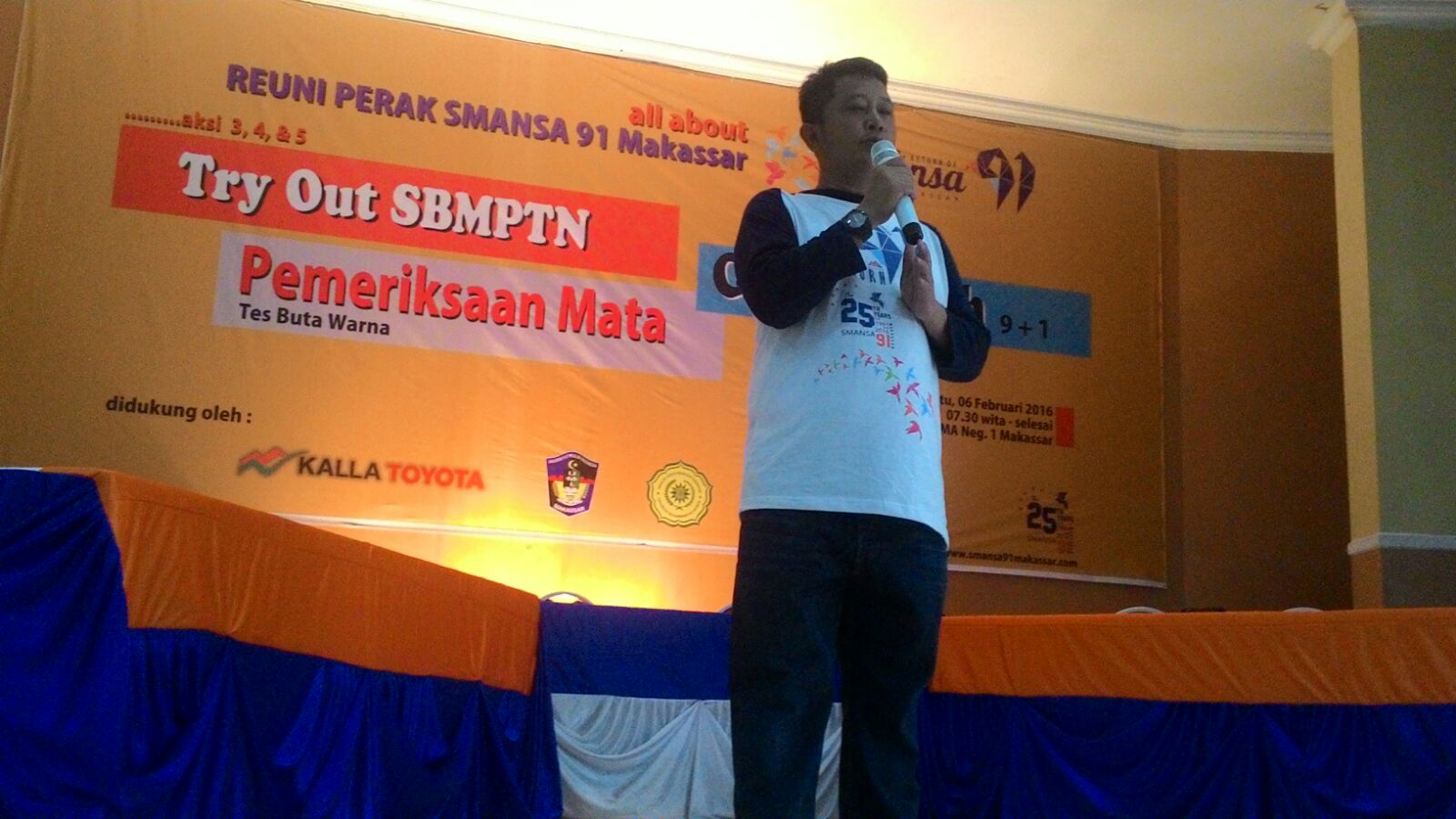 ketua-panitia-try-out-di-sman-1-makassar-syamsul-bahri_20160206_212728.jpg