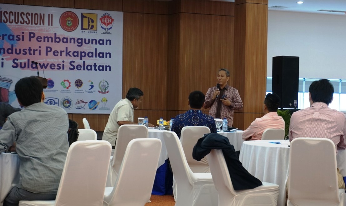 FGD HBH Ikatek Unhas - Pemprov Sulsel Akan Bentuk Tim Pembentukan Kawasan Industri Galangan Kapal - ketua-tim-gubernur-untuk-percepatan-pembangunan-tgupp-sulsel.jpg