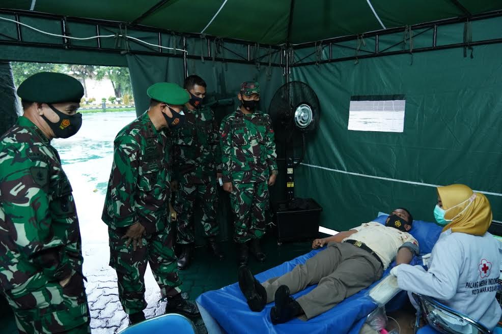 Kodam XIV/Hasanuddin Sambut Hari Juang TNI AD dengan Donor Darah