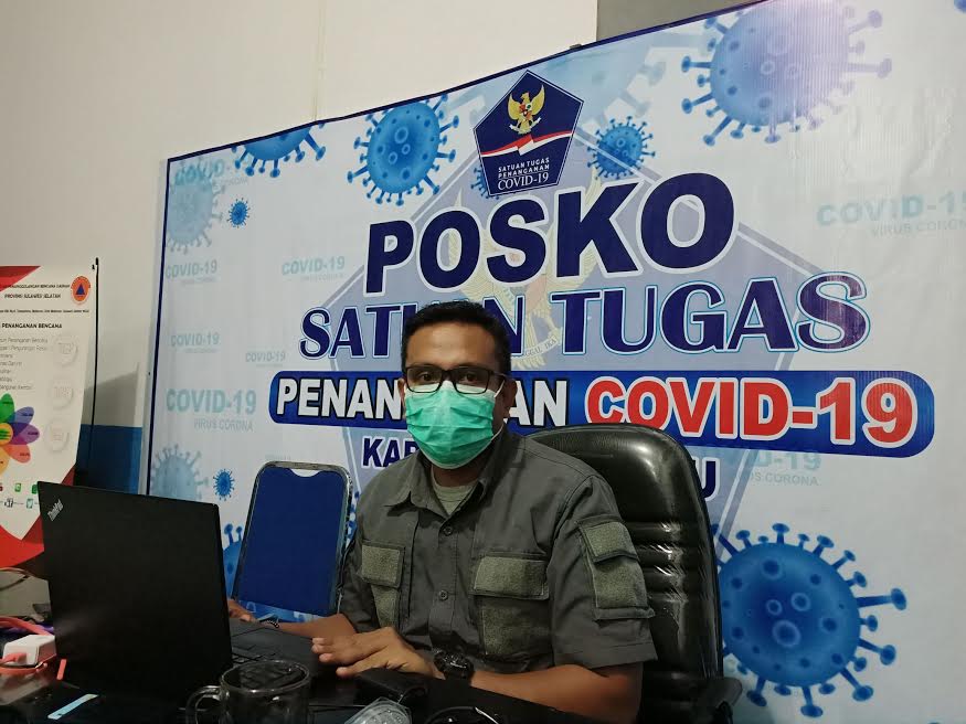 koordinator-satgas-penanganan-covid-19-kabupaten-barru-darwis-66.jpg