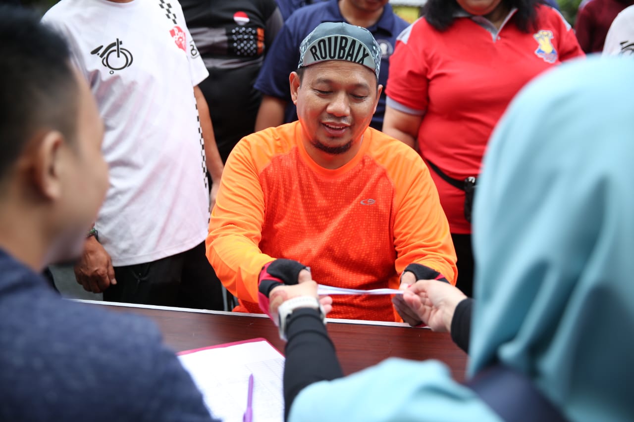 Pj Wali Kota Makassar Ikut Daftar Sepeda Santai Harganas XXVI di CFD Sudirman