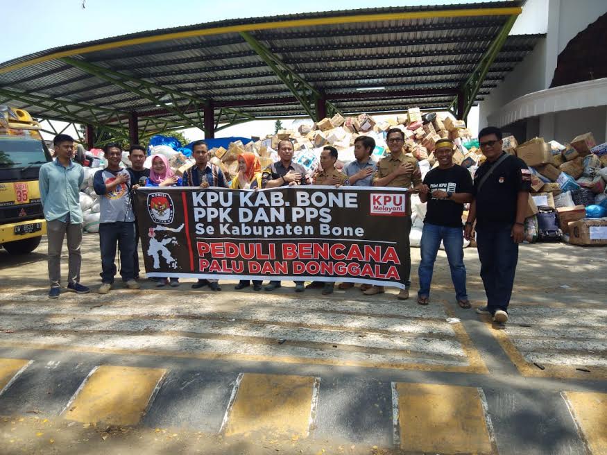 KPU Bone Ikut Bantu Korban Gempa Sulawesi Tengah