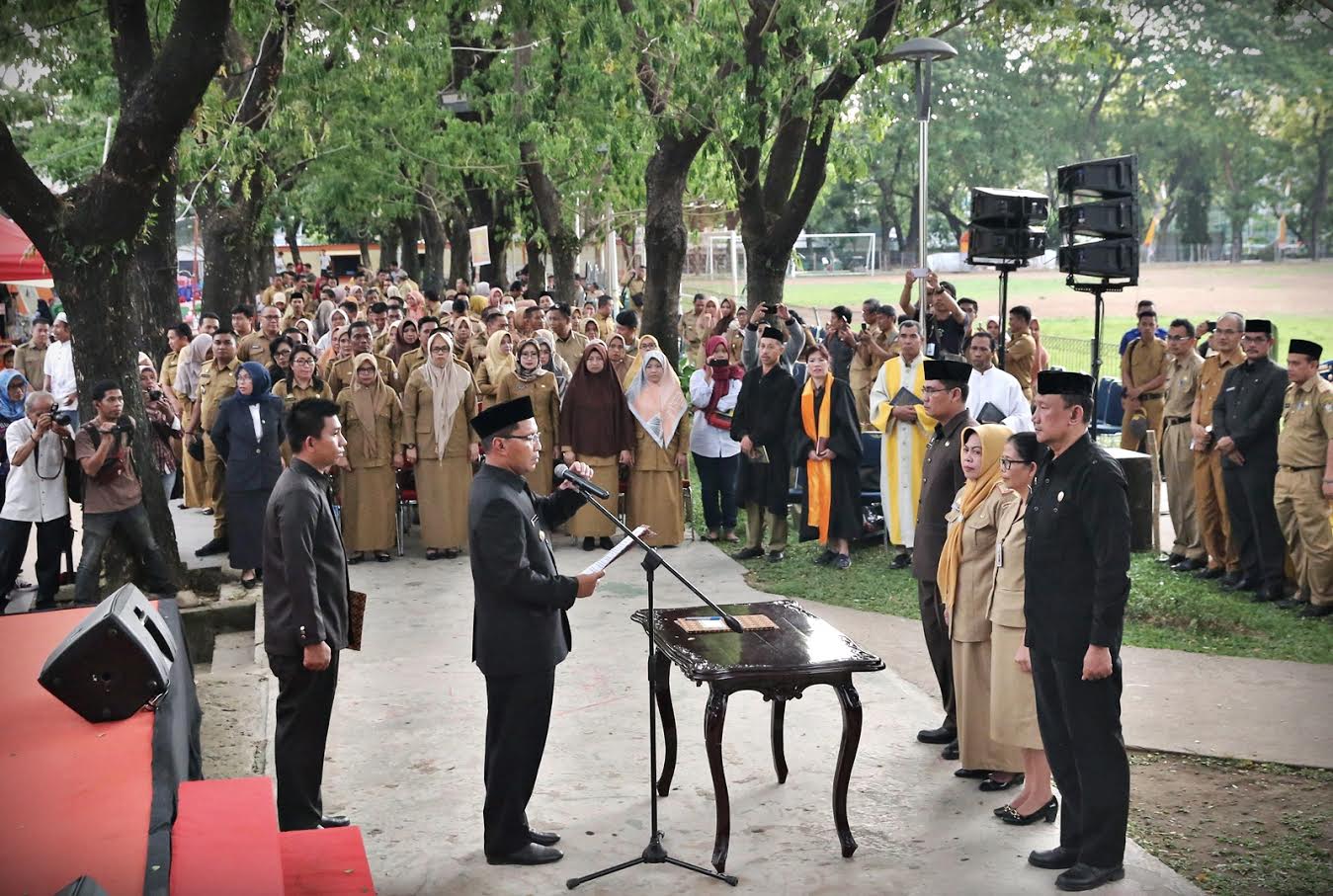 Sisa Dua Hari Lengser dari Kursi Wali Kota Makassar, Danny Mutasi Ratusan Pejabat - lantik5.jpg
