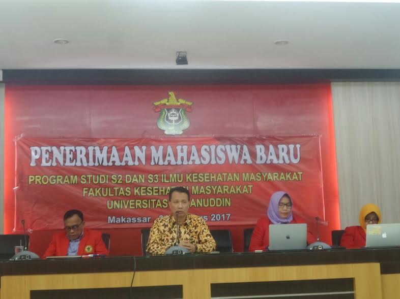 FKM Unhas Sambut 200 Mahasiswa Baru Program Pascasarjana