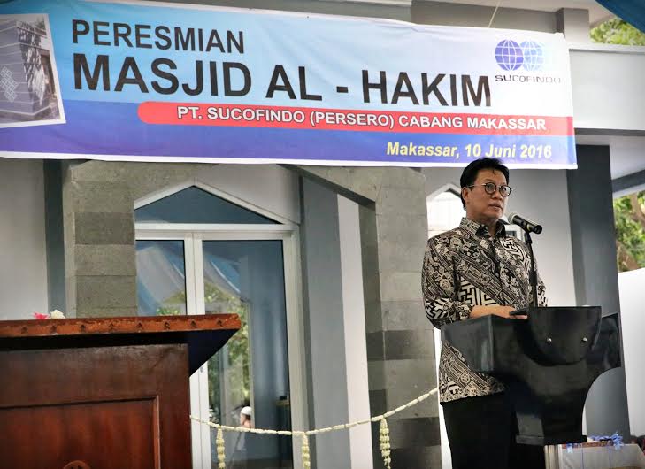 masjid-al-hakim-di-kantor-sucofindo-makassar_20160610_234500.jpg<pf>di-kantor-sucofindo-makassar_20160610_234600.jpg