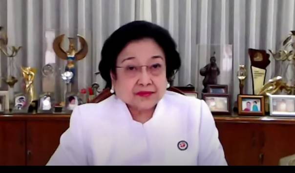 Megawati Kembali Sindir Ibu-ibu, Berbondong-bondong Beli Baju Baru Tapi Masih Antre Minyak Goreng