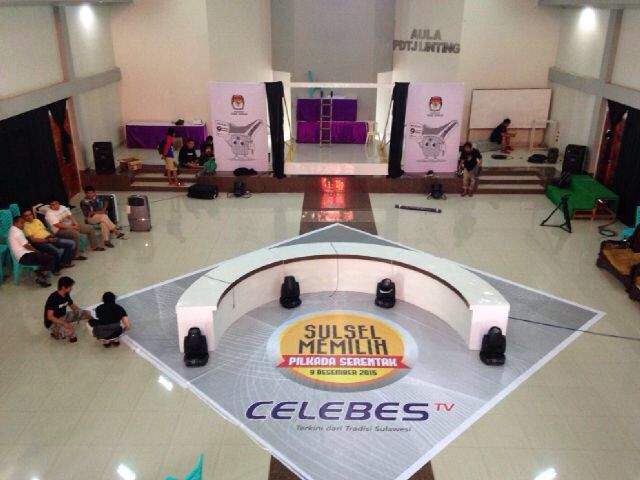 meja-debat-celebes-tv_20150915_183710.jpg