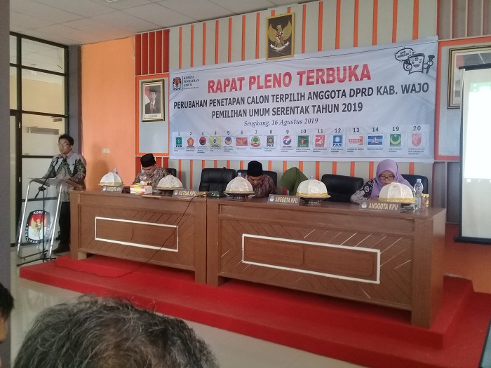 Cuma Raih 192 Suara, Caleg Hanura Ini Ditetapkan Sebagai Anggota DPRD Wajo, Begini Ceritanya