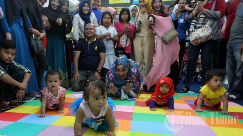 mengikuti-lomba-merangkak_20170328_223714.jpg<pf>bayi-mengikuti-lomba-merangkak_20170328_223615.jpg<pf>rkak_20170328_130631.jpg