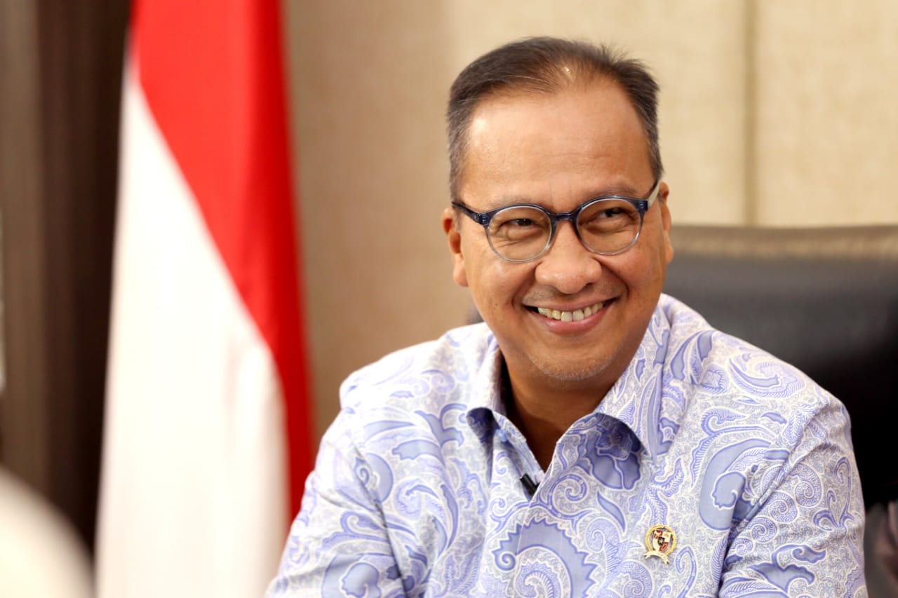 menteri-sosial-agus-gumiwang-kartasasmita1.jpg
