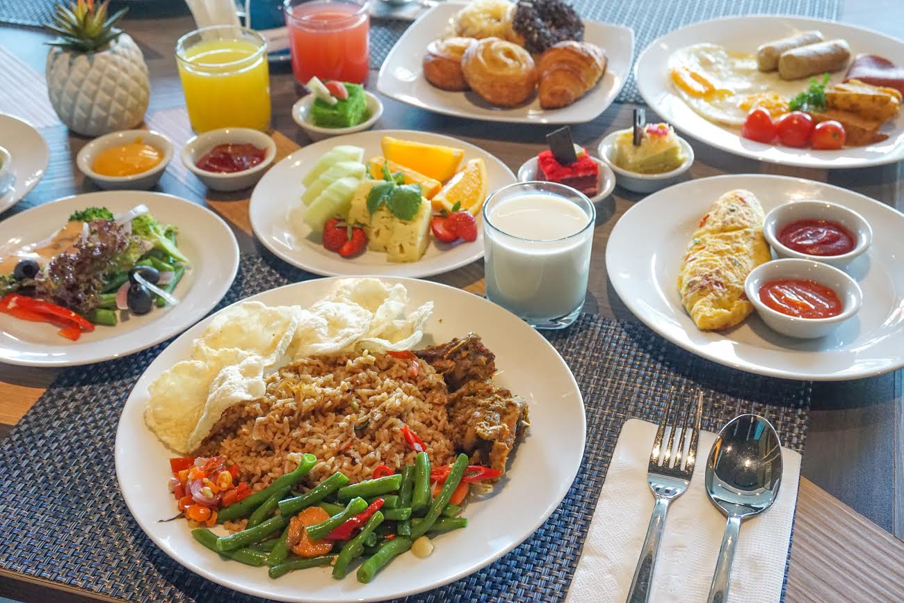 menu-sarapan-mercure-makassar-nexa-pettarani-252021.jpg