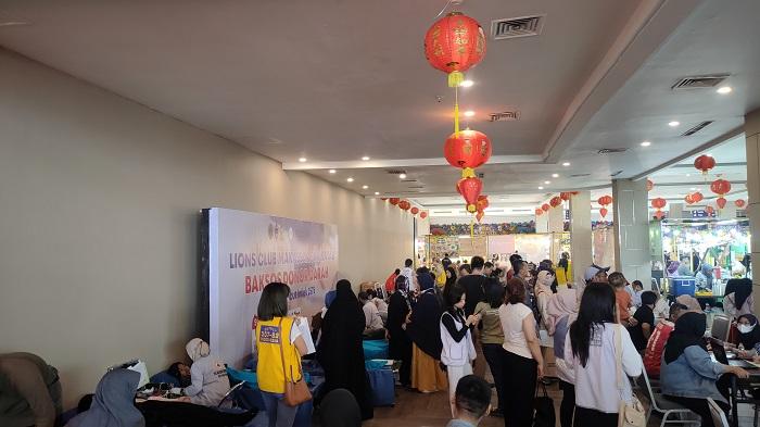 Gelar Donor Darah, Lions Club Makassar Sipakatau Bagi-bagi Beras 5 Kg Ke Pendonor
